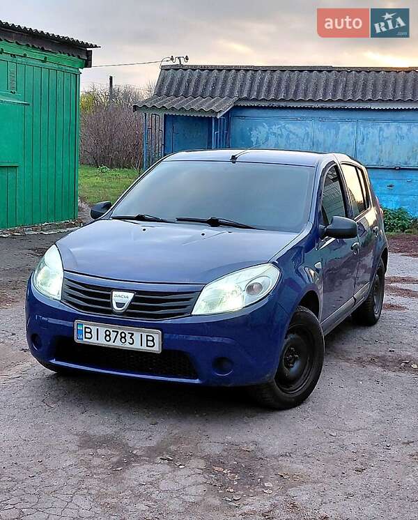 Хэтчбек Dacia Sandero 2009 в Решетиловке фото 5 Хэтчбек Dacia Sandero 2009 в Решетиловке