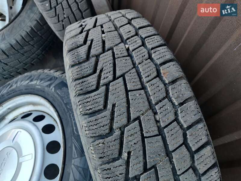 Хэтчбек Dacia Sandero 2013 в Луцке