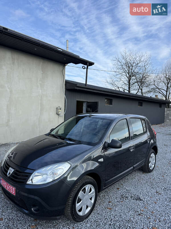 Хэтчбек Dacia Sandero 2009 в Луцке фото 8 Хэтчбек Dacia Sandero 2009 в Луцке