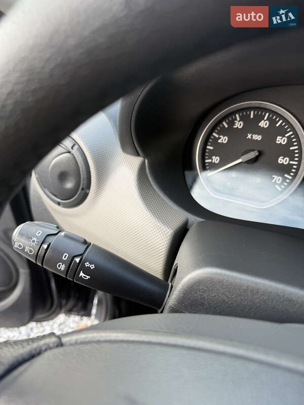 Хэтчбек Dacia Sandero 2009 в Луцке фото 110 Хэтчбек Dacia Sandero 2009 в Луцке