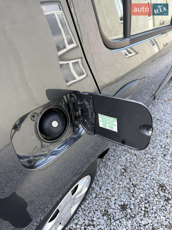 Хэтчбек Dacia Sandero 2009 в Луцке фото 134 Хэтчбек Dacia Sandero 2009 в Луцке