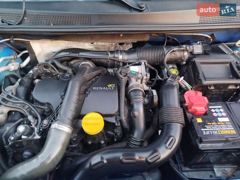 Хэтчбек Dacia Sandero 2013 в Смеле фото 13 Хэтчбек Dacia Sandero 2013 в Смеле