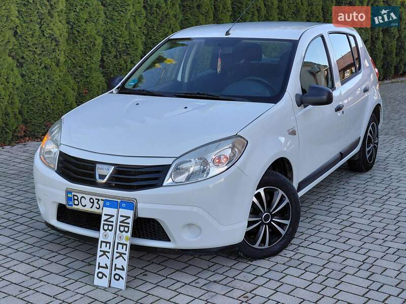 Хэтчбек Dacia Sandero 2010 в Самборе фото 5 Хэтчбек Dacia Sandero 2010 в Самборе