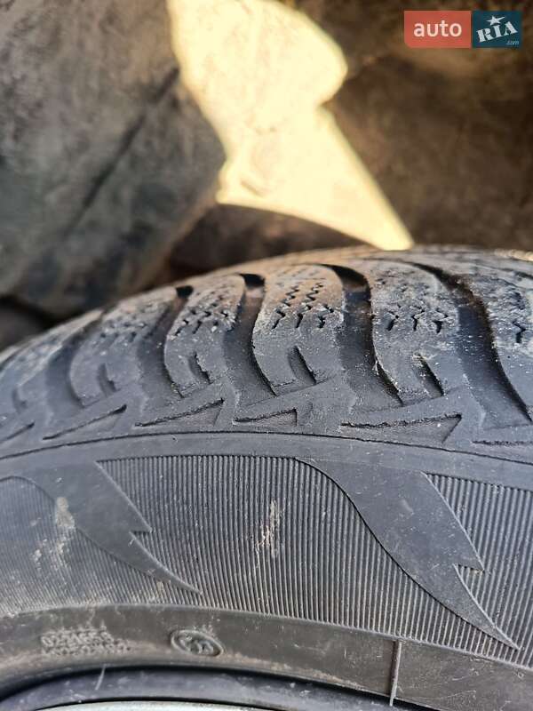 Хэтчбек Dacia Sandero 2009 в Ровно