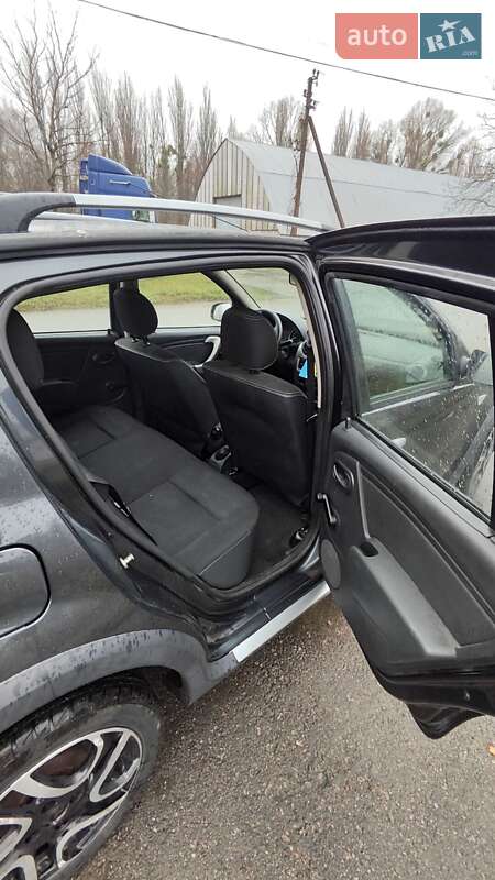 Хэтчбек Dacia Sandero 2010 в Глевахе