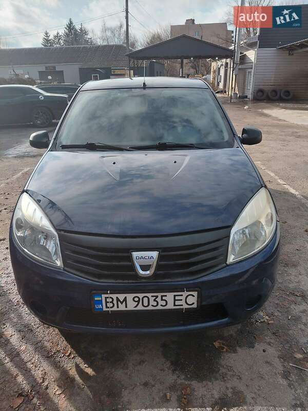 Хэтчбек Dacia Sandero 2009 в Сумах