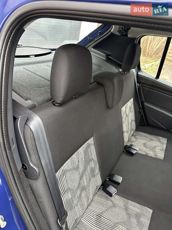 Хэтчбек Dacia Sandero 2010 в Хороле