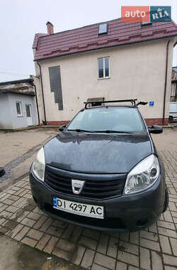 Хэтчбек Dacia Sandero 2010 в Львове
