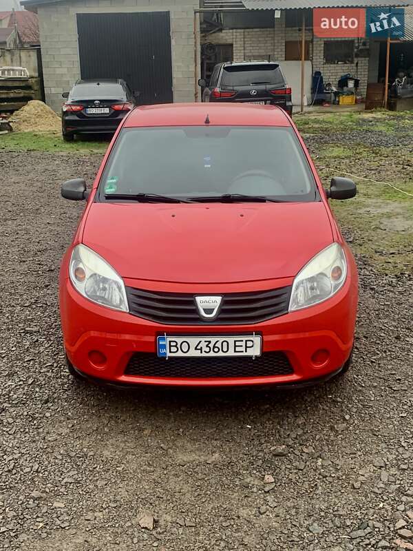 Хетчбек Dacia Sandero 2009 в Кременці