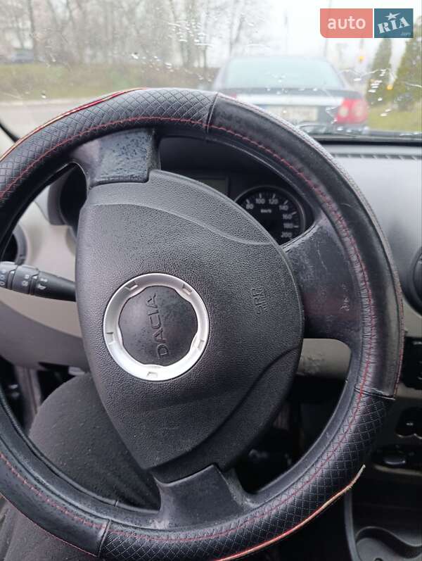 Хетчбек Dacia Sandero 2008 в Харкові