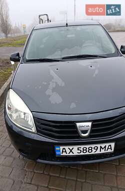 Хэтчбек Dacia Sandero 2008 в Харькове