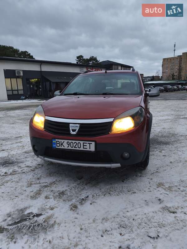 Dacia Sandero 2010 Dacia Sandero 2010