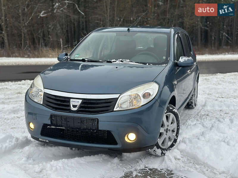 Dacia Sandero 2009