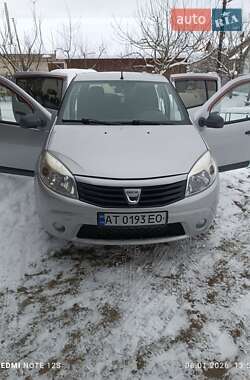 Хетчбек Dacia Sandero 2010 в Коломиї