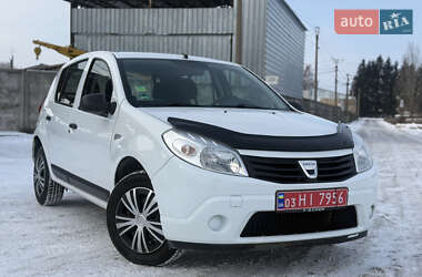 Хетчбек Dacia Sandero 2009 в Березані