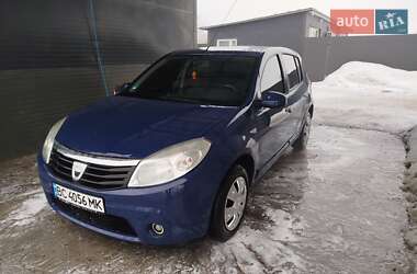 Хэтчбек Dacia Sandero 2009 в Тернополе