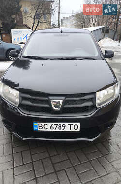 Хетчбек Dacia Sandero 2014 в Львові