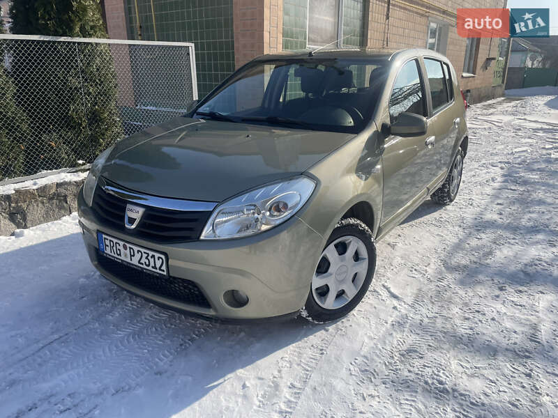 Dacia Sandero 2009