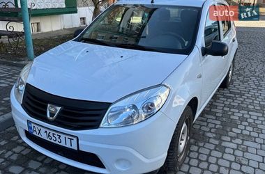 Хетчбек Dacia Sandero 2012 в Надвірній