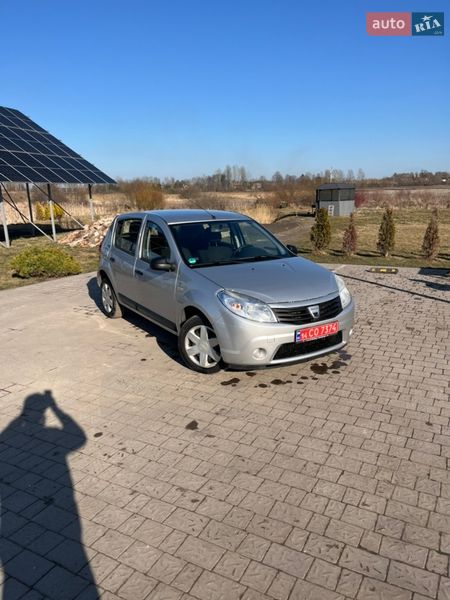 Dacia Sandero 2009