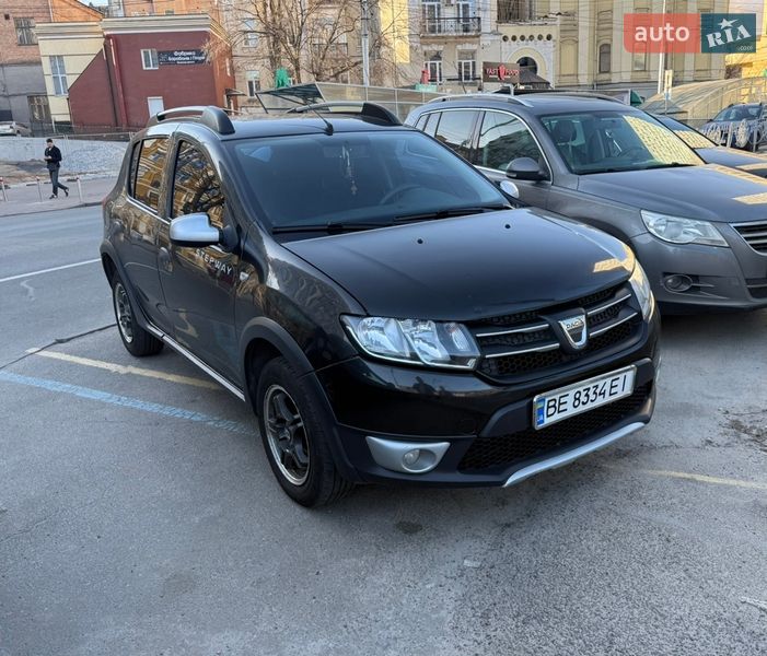 Хэтчбек Dacia Sandero 2014 в Киеве