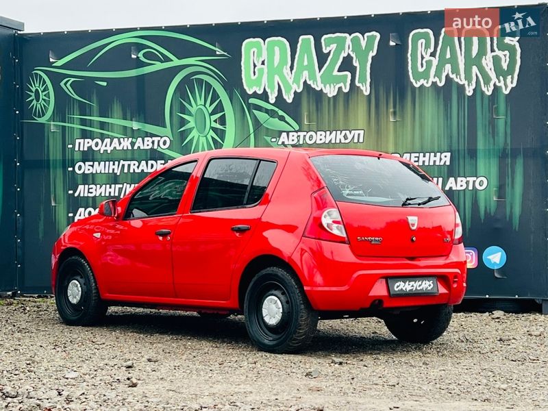 Хэтчбек Dacia Sandero 2009 в Харькове