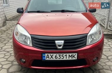 Хетчбек Dacia Sandero 2008 в Лозовій
