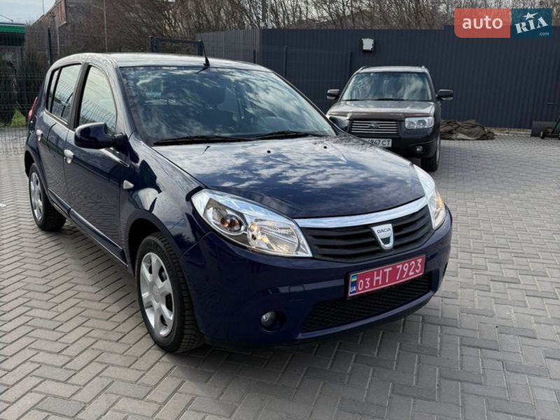 Dacia Sandero 2009