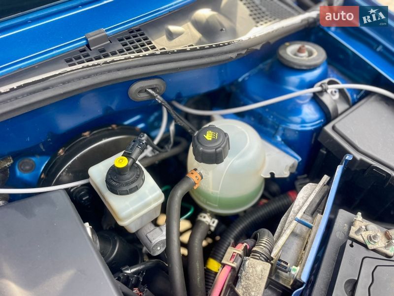 Хэтчбек Dacia Sandero 2010 в Луцке