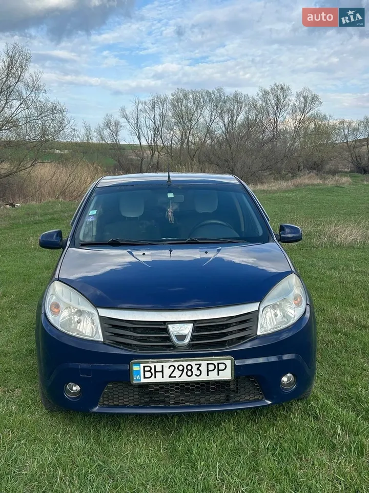 2010 Dacia Sandero - мініатюра 8