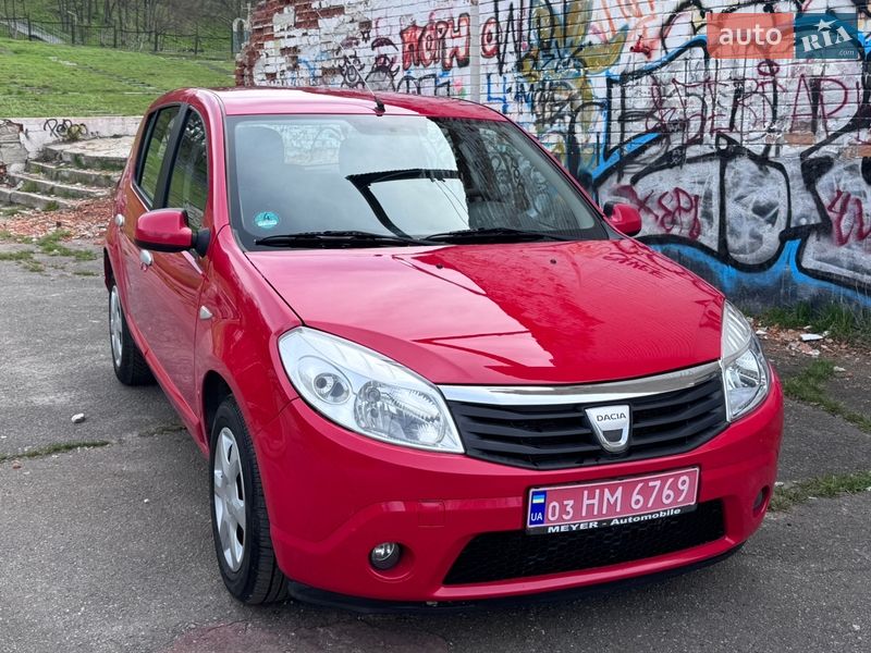 Хэтчбек Dacia Sandero 2009 в Полтаве фото 2 Хэтчбек Dacia Sandero 2009 в Полтаве