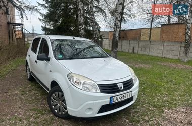 Хэтчбек Dacia Sandero 2009 в Катеринополе