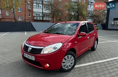 Хетчбек Dacia Sandero 2009 в Ніжині