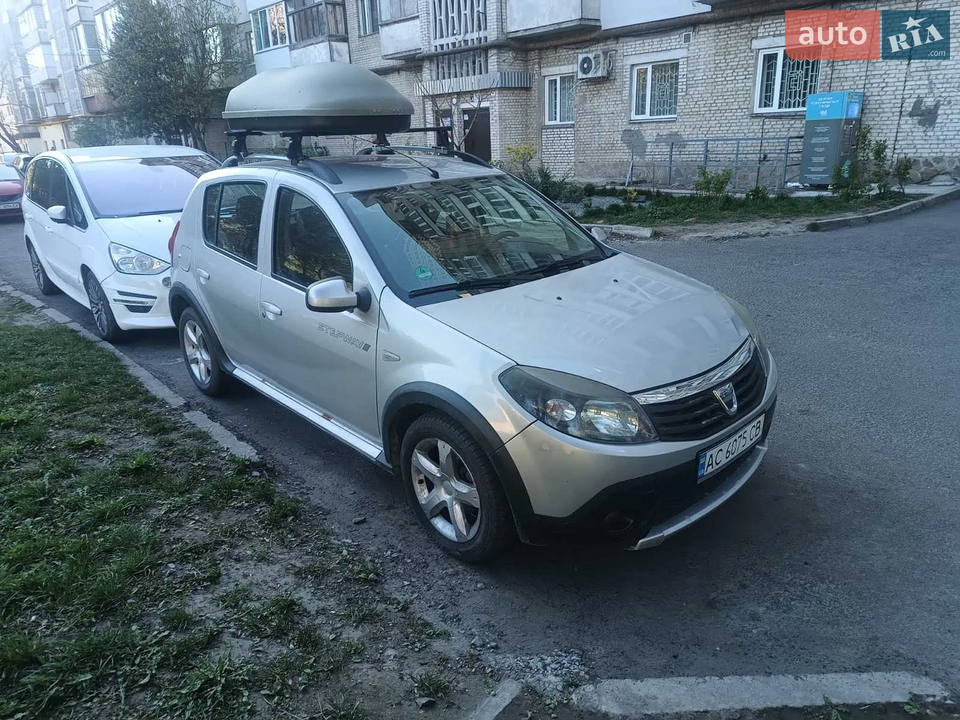 2012 Dacia Sandero - мініатюра 5
