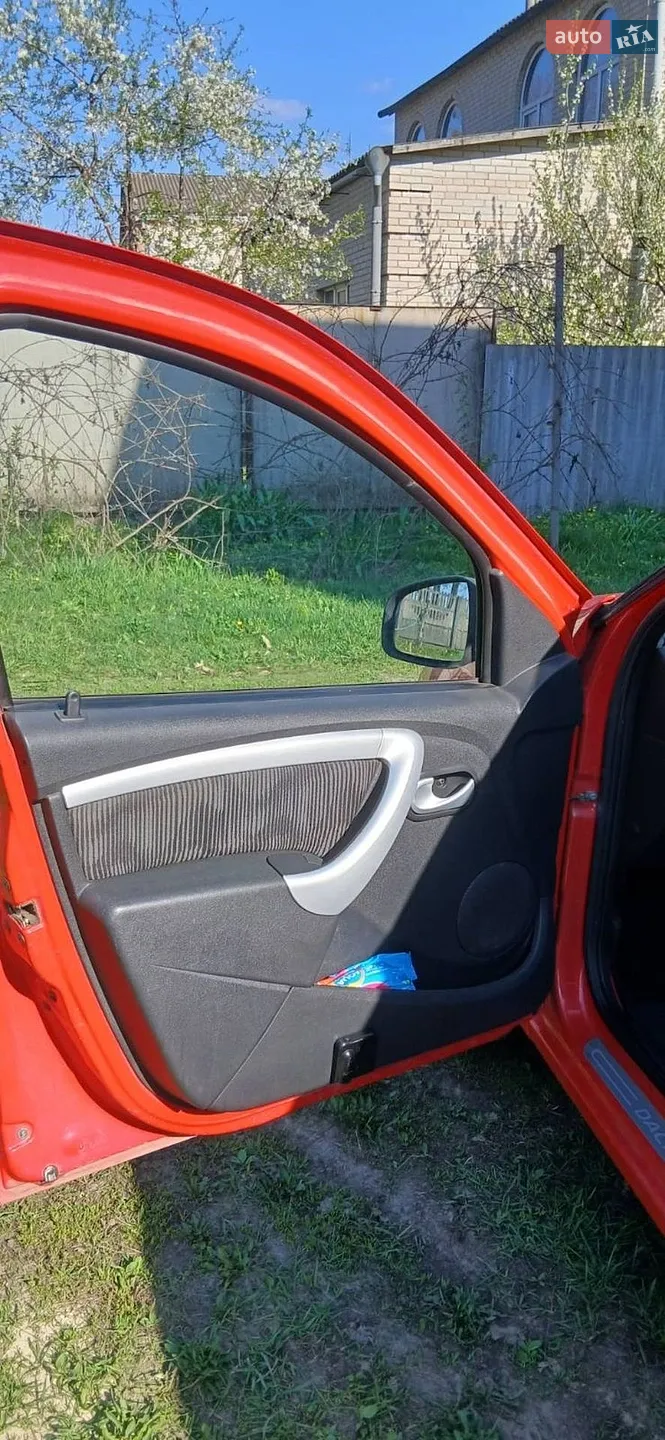 2010 Dacia Sandero - мініатюра 8