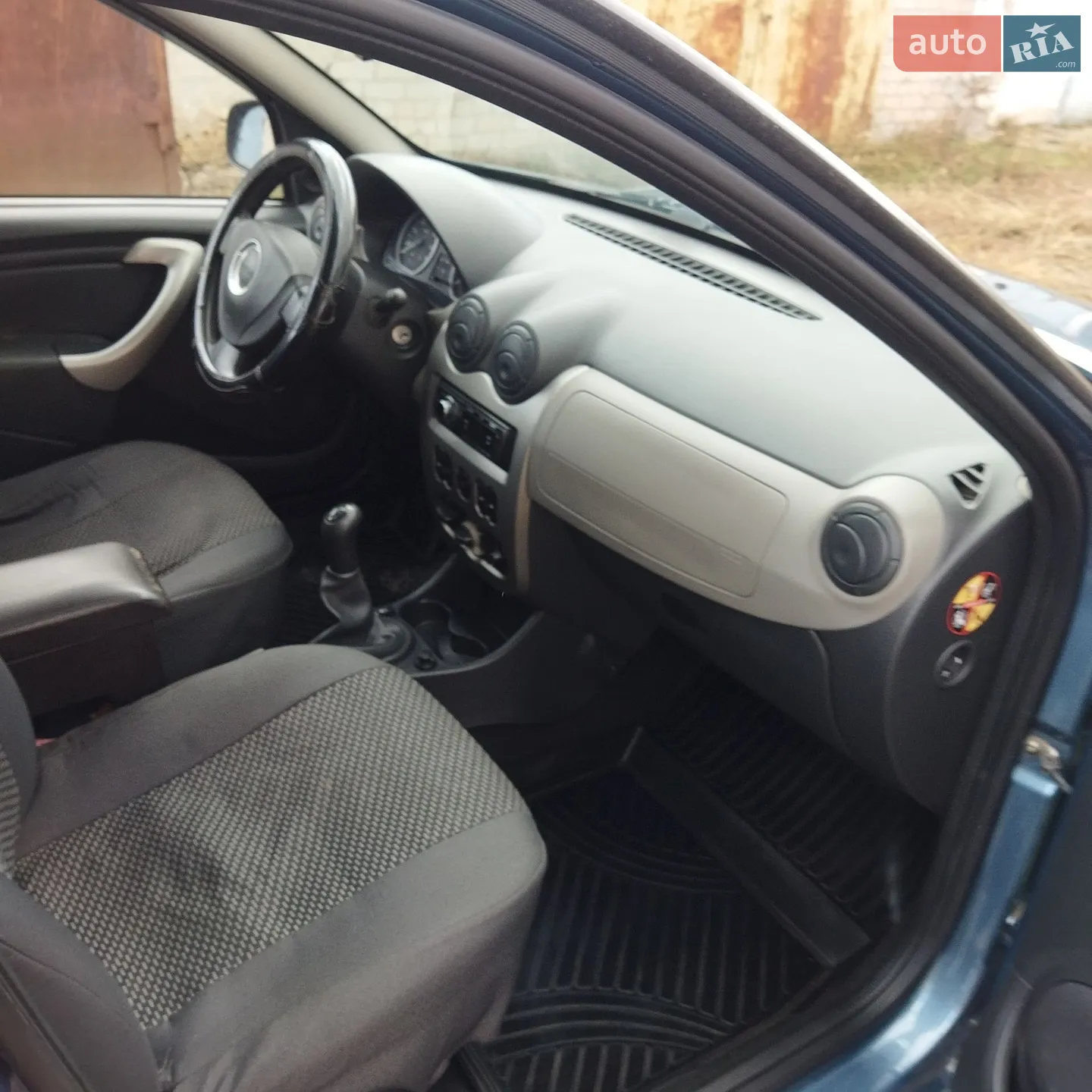 2011 Dacia Sandero - мініатюра 17
