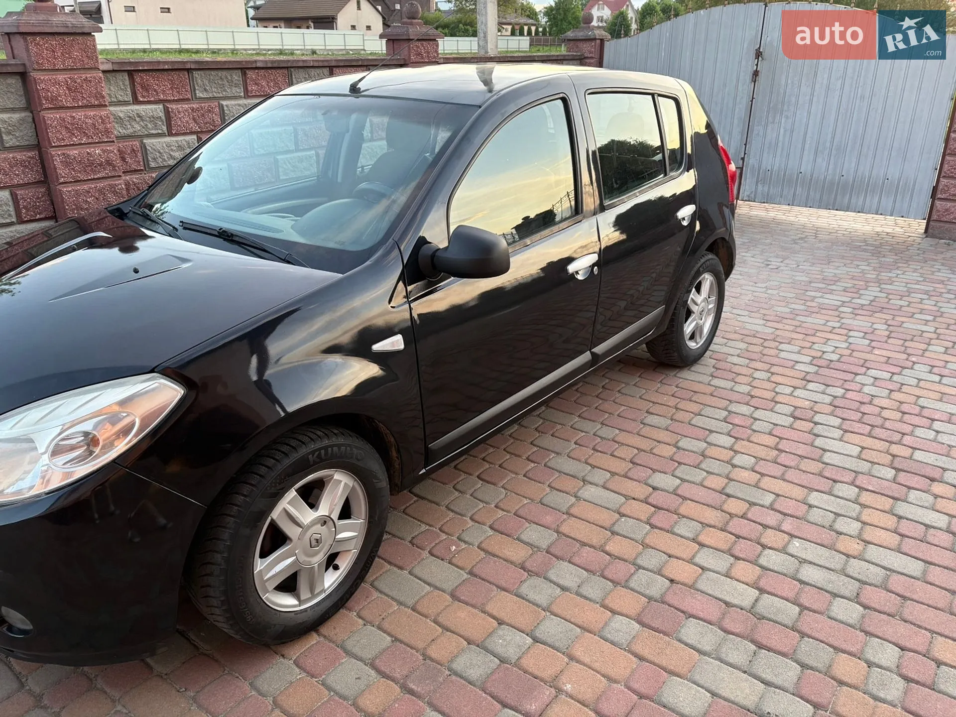 2010 Dacia Sandero - мініатюра 7