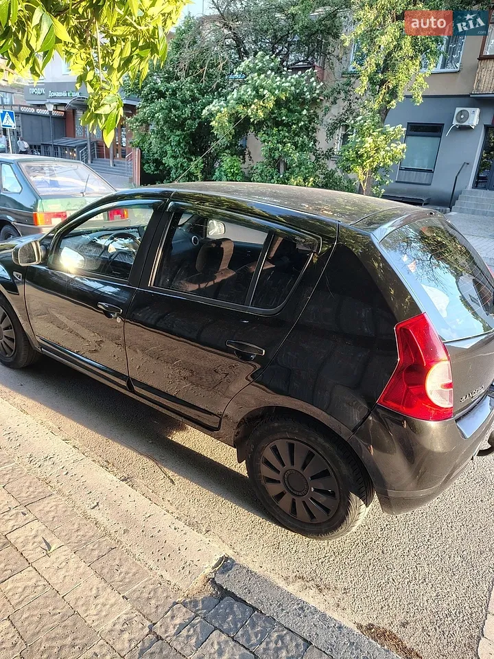 2010 Dacia Sandero - мініатюра 8