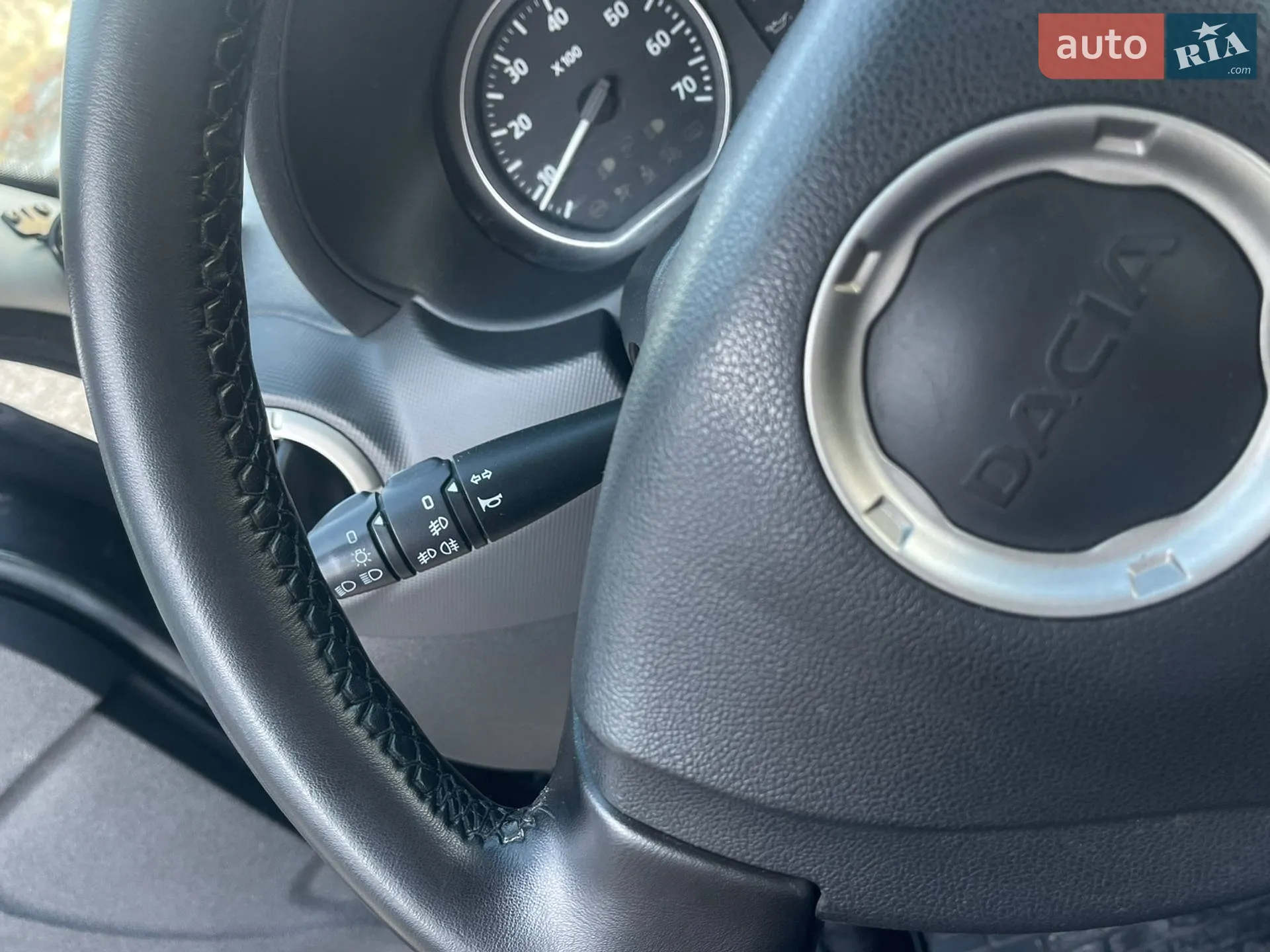 2011 Dacia Sandero - мініатюра 39