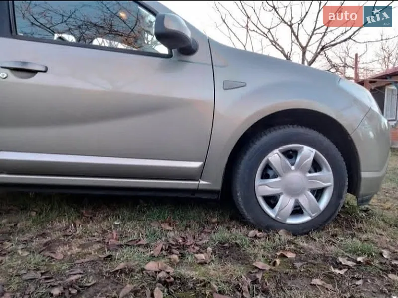 Dacia Sandero 2010 VIN UU1BSDKKH43921311 фото оголошення 15 з 44