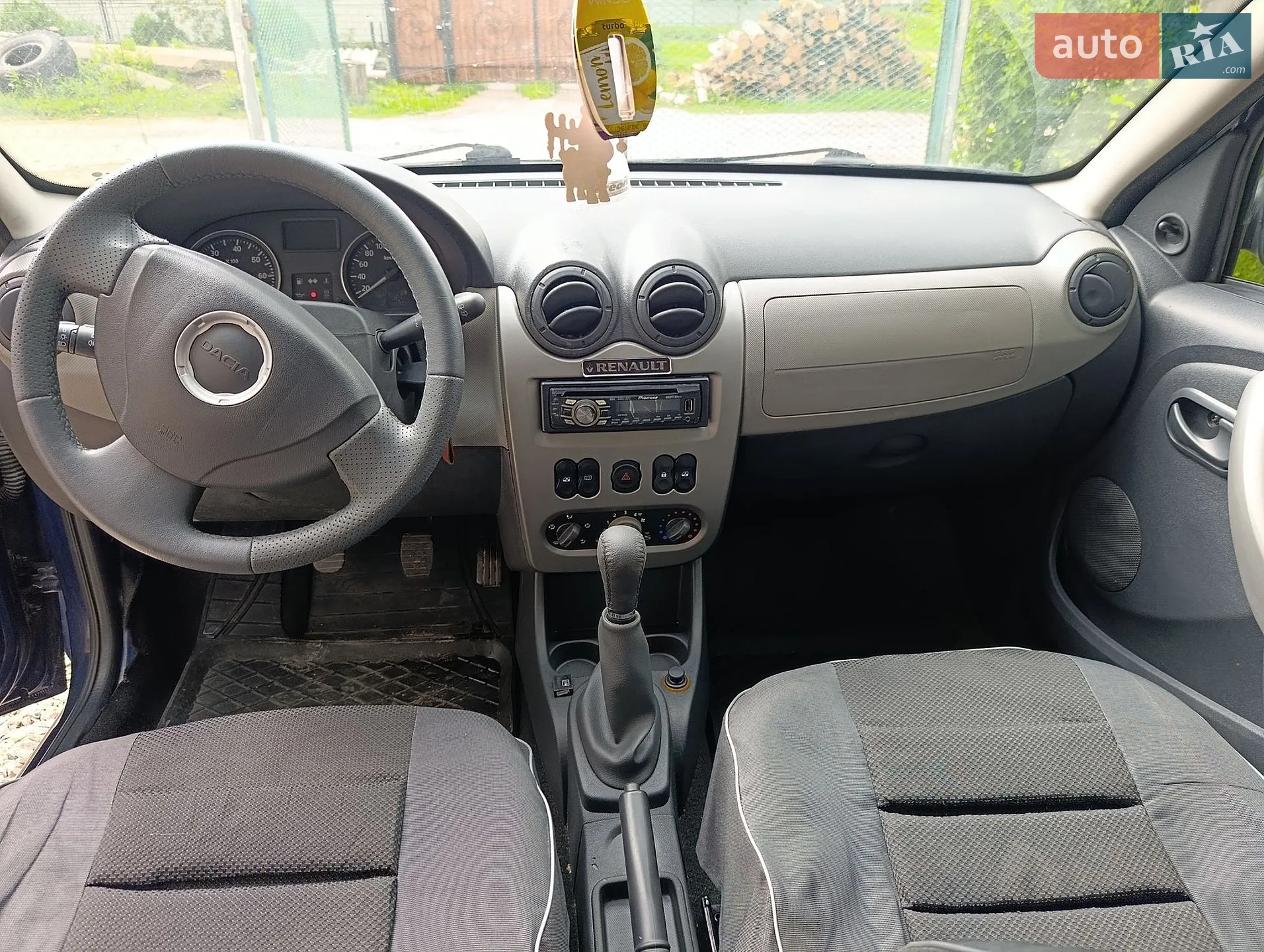 2010 Dacia Sandero - мініатюра 8
