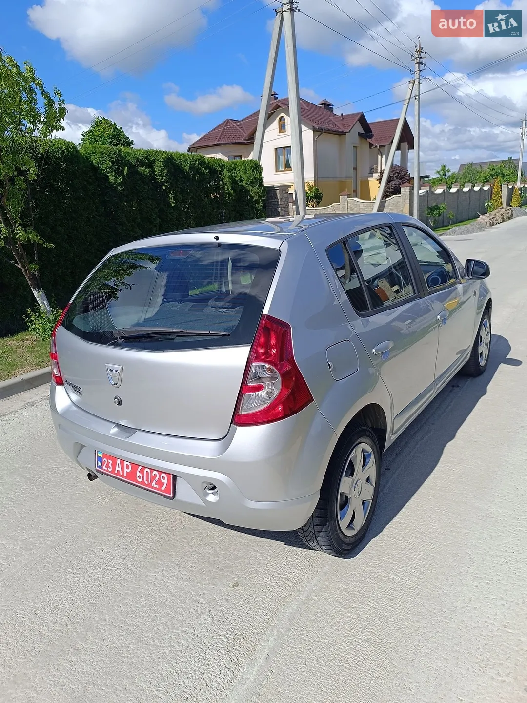 2010 Dacia Sandero - мініатюра 8