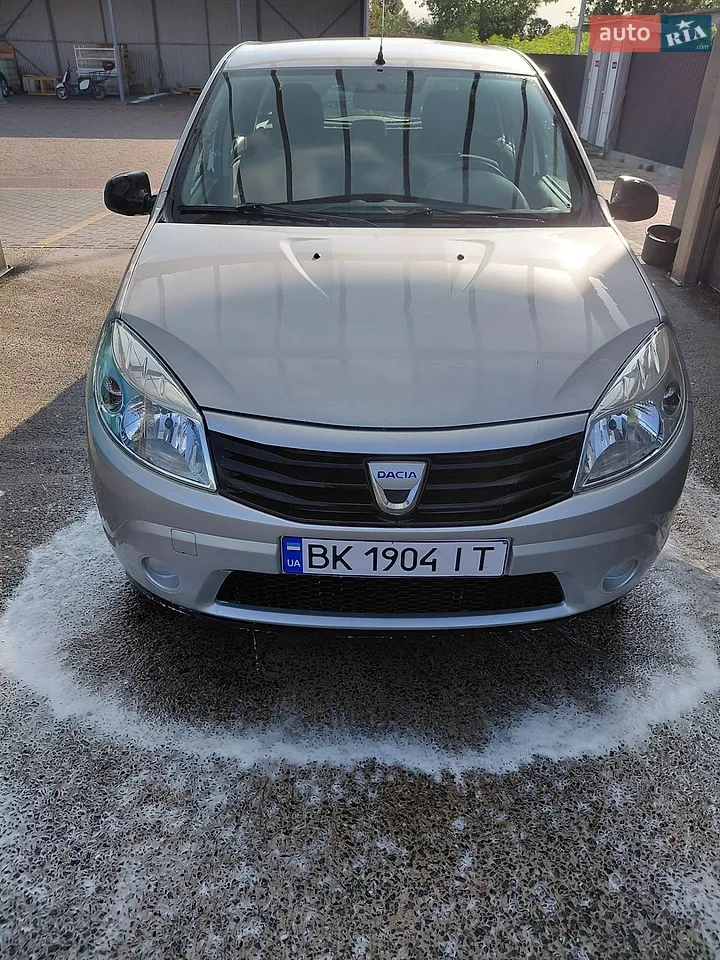 2010 Dacia Sandero - мініатюра 18
