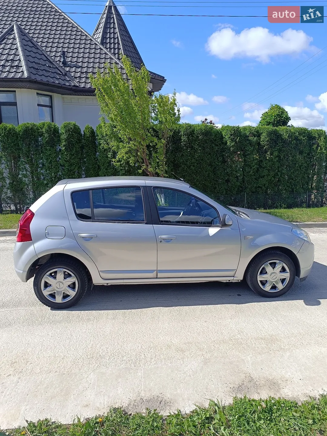2010 Dacia Sandero - мініатюра 6