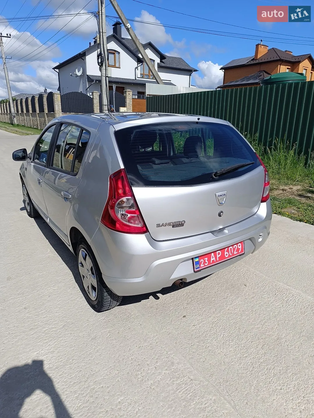 2010 Dacia Sandero - мініатюра 12