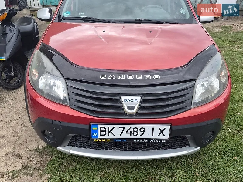 Dacia Sandero 2012
