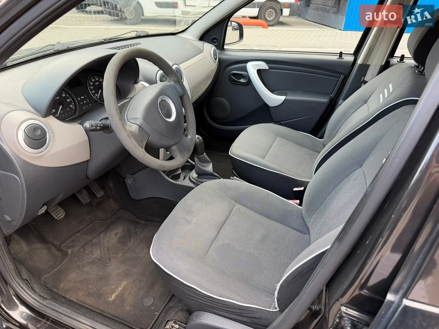 2012 Dacia Sandero - мініатюра 18