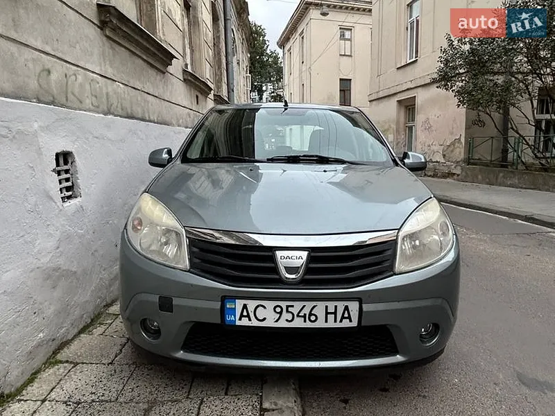 Dacia Sandero 2008