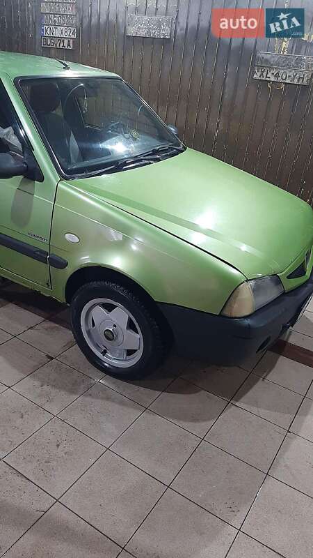 Хэтчбек Dacia Solenza 2003 в Благовещенском