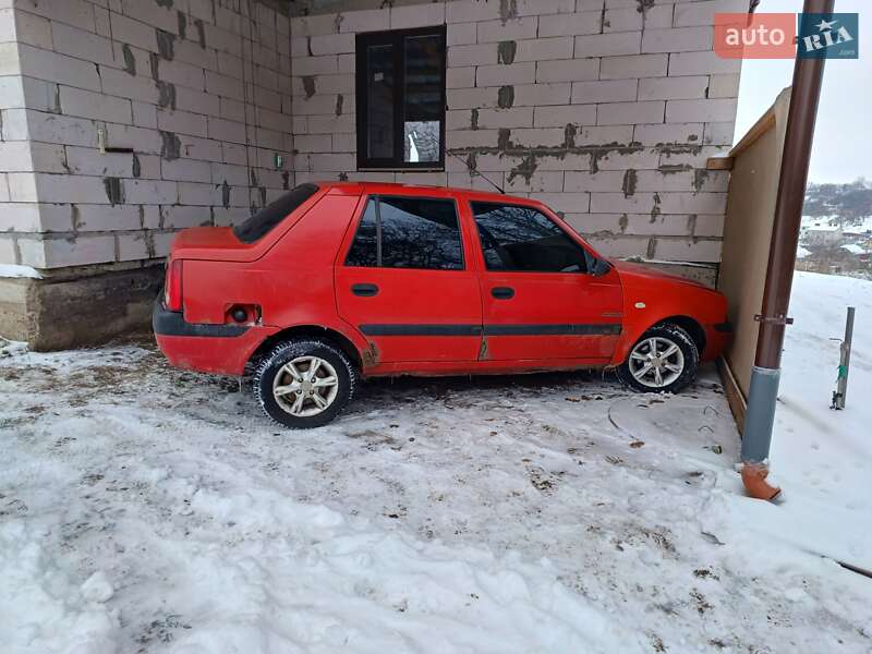 Седан Dacia Solenza 2004 в Обухові